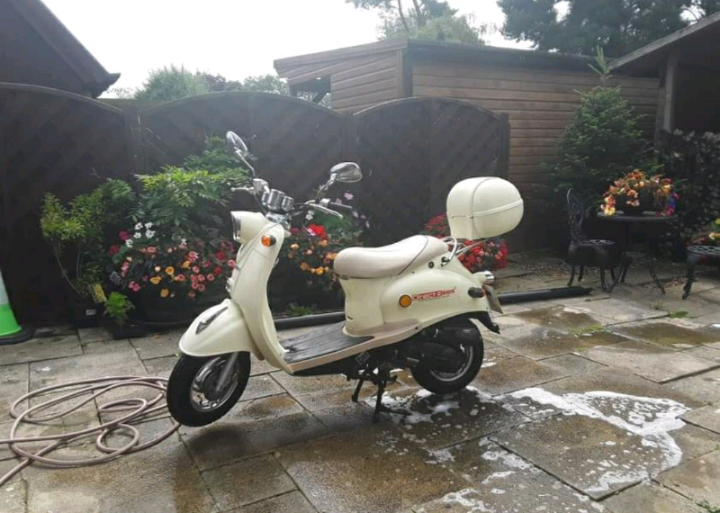 direct bikes scooter gumtree
